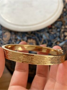 Antique Rolled Gold Hinged Bangle Bracelet w/Maker’s Mark